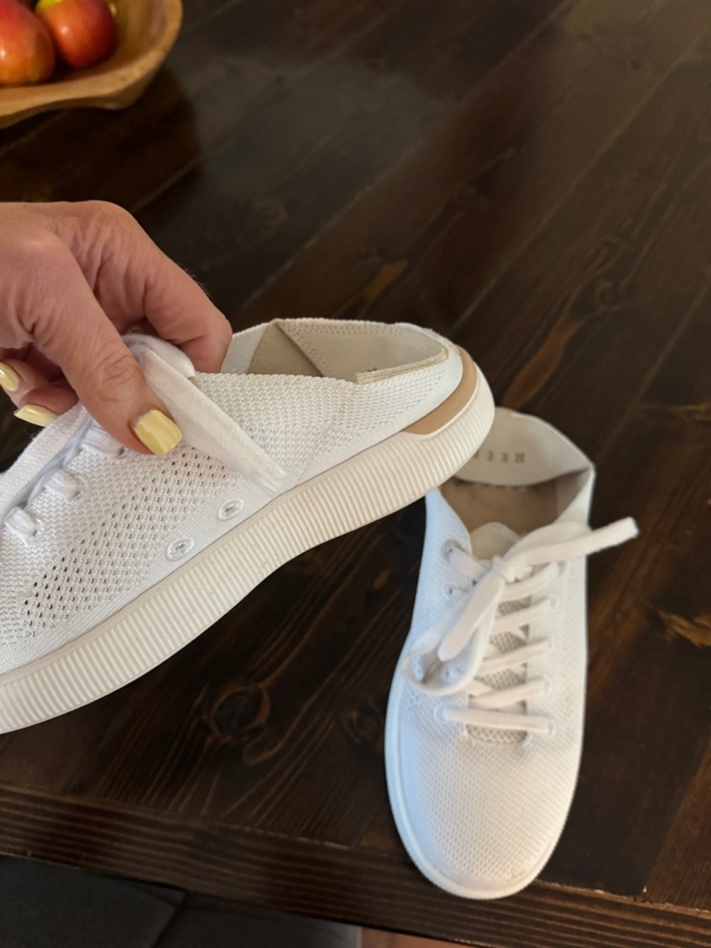 Reef Women's White Knit Lace-Up Athletic Sneakers - Picture 3 of 3